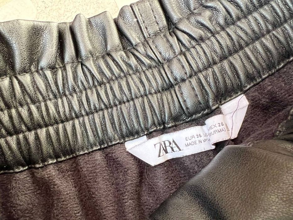 Кожаные шорты Zara