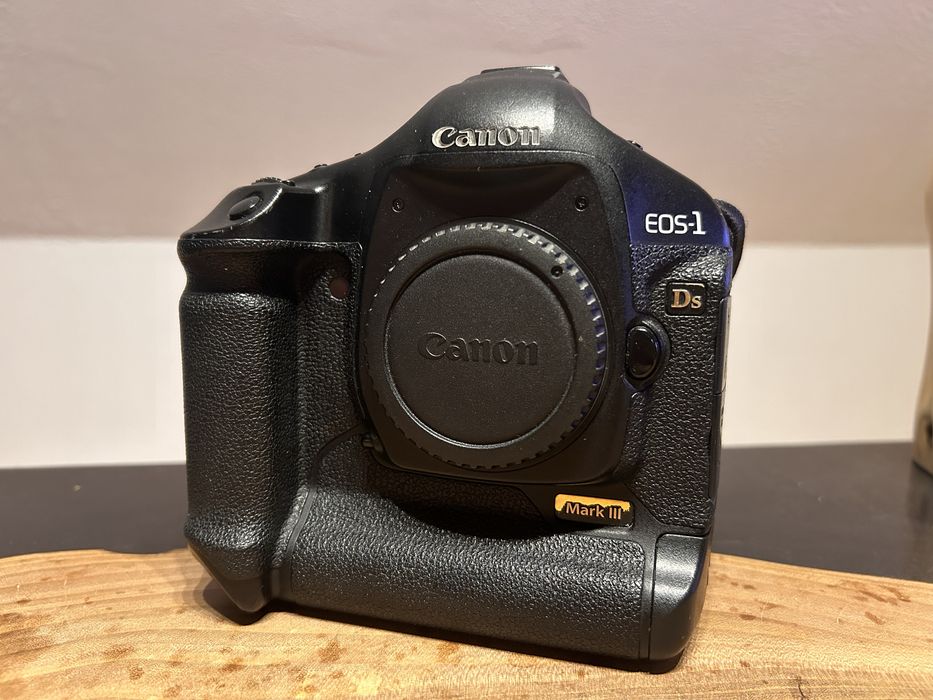 Canon EOS 1DS mark III mk 3