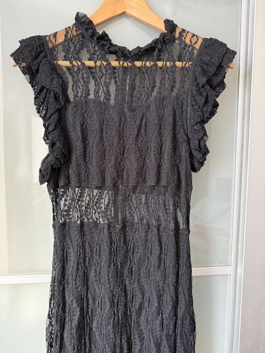 Vestido festa renda preto com transparencias tamanho M