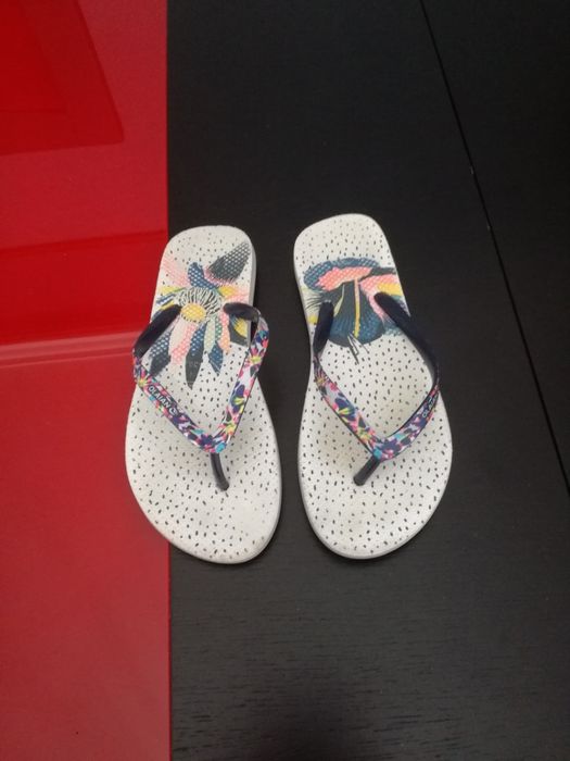 Chinelos menina  37/38