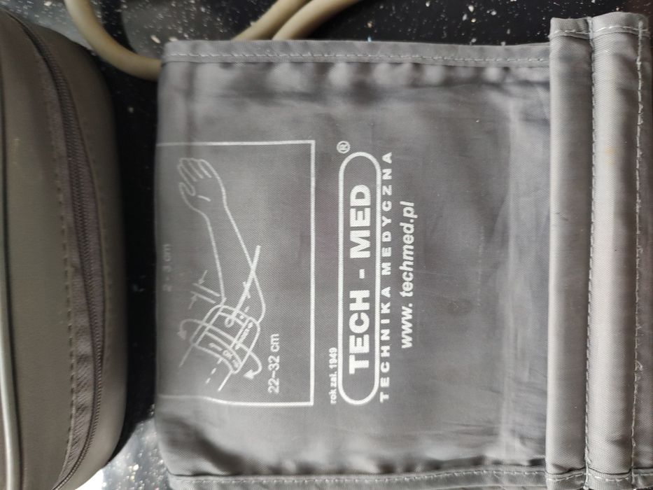 Ciśnieniomierz automatyczny naramienny Tech-med