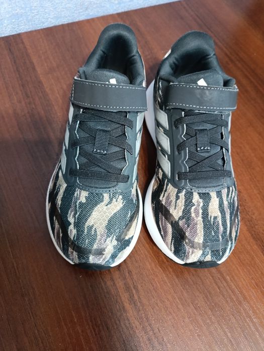 Кросівки Adidas розмір 32
