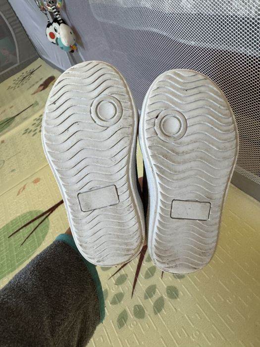 Кеди для дівчинки