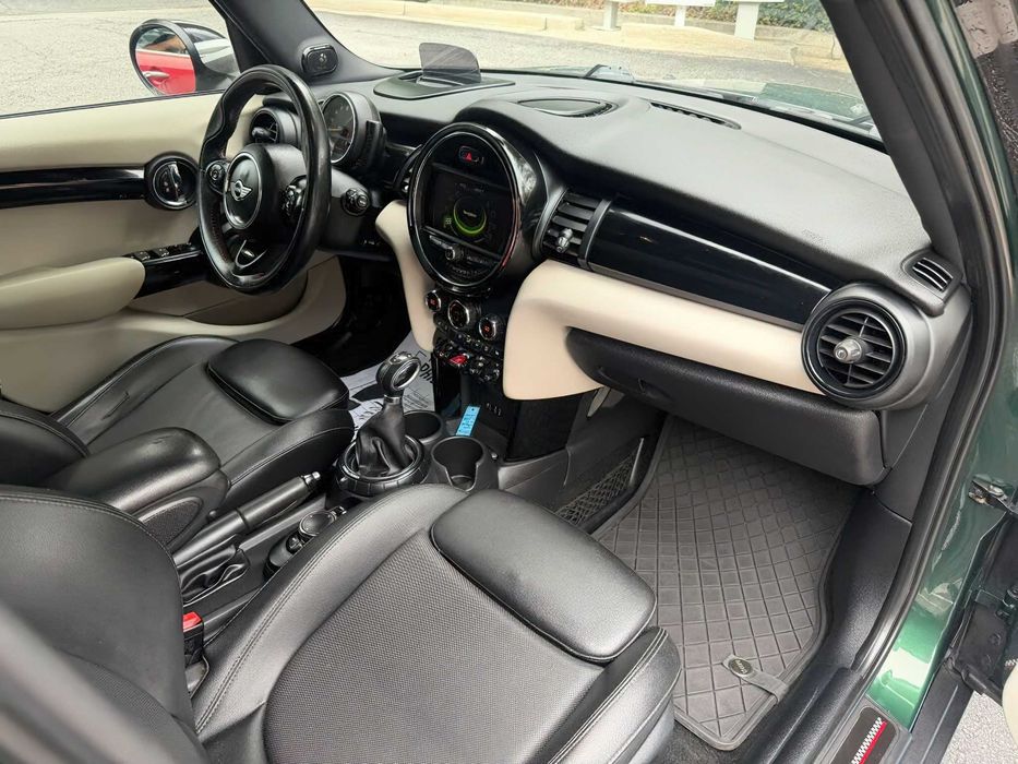 Mini Cooper S 4-Door Hatchback      2016