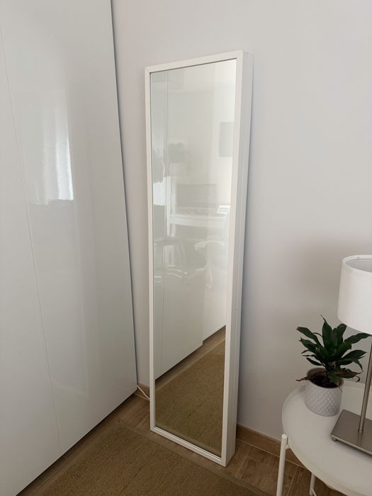 Espelho branco IKEA