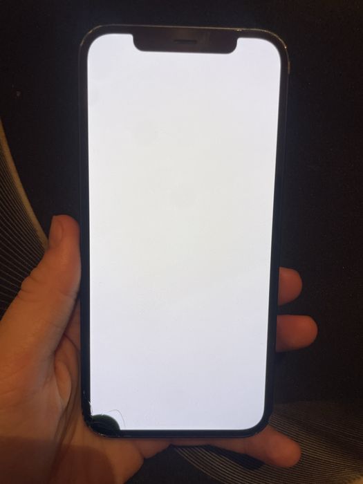 продам 12 айфон 128гб