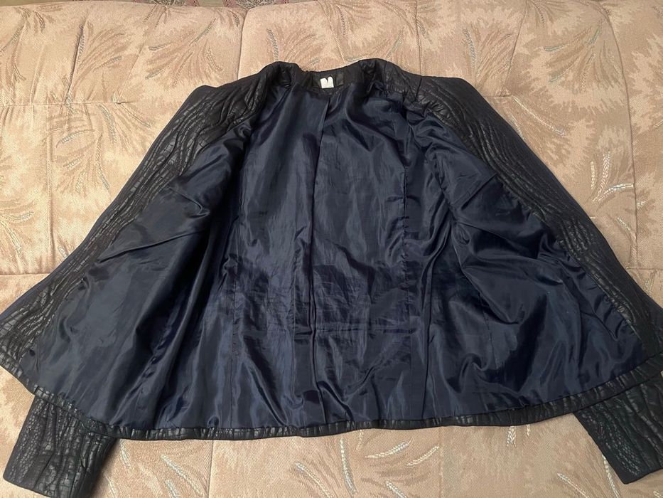 Fajna lekka kurtka - rozm. 44 (XXL)
