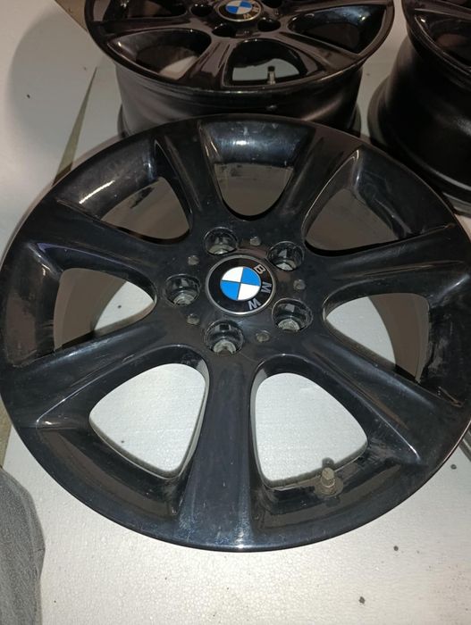 Czarne alufelgi BMW 17"