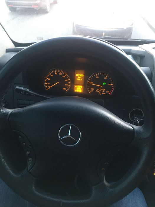 Продам Sprinter 211