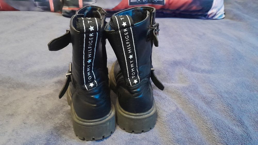 Buty dziewczęce Tommy Hilfiger rozm. 30