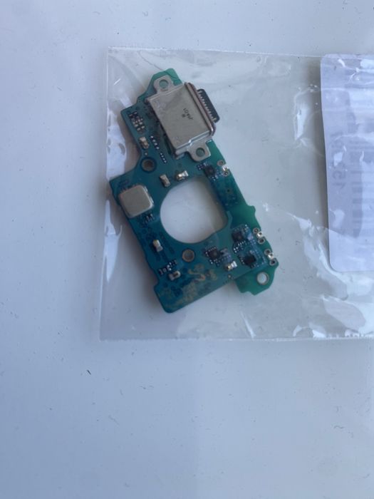 Шлейф для Samsung G780 Galaxy S20 FE, нижня плата