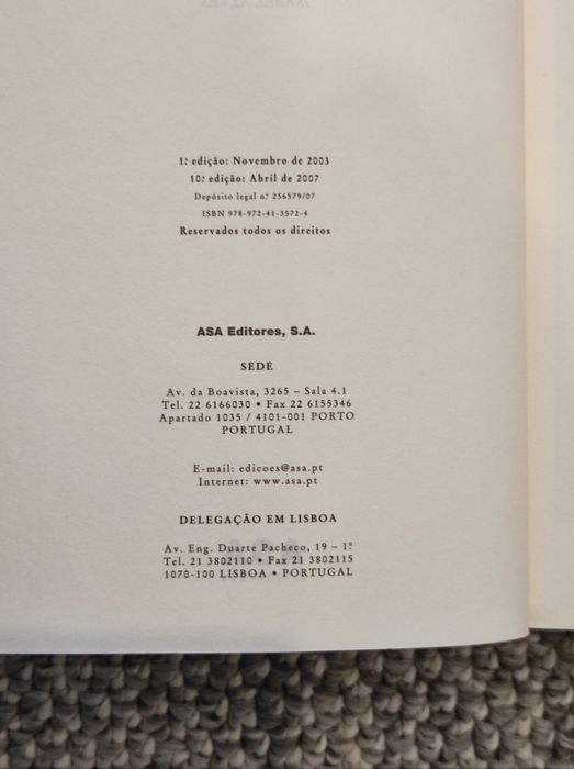 Livro "O Afinador de Pianos", de Daniel Mason.