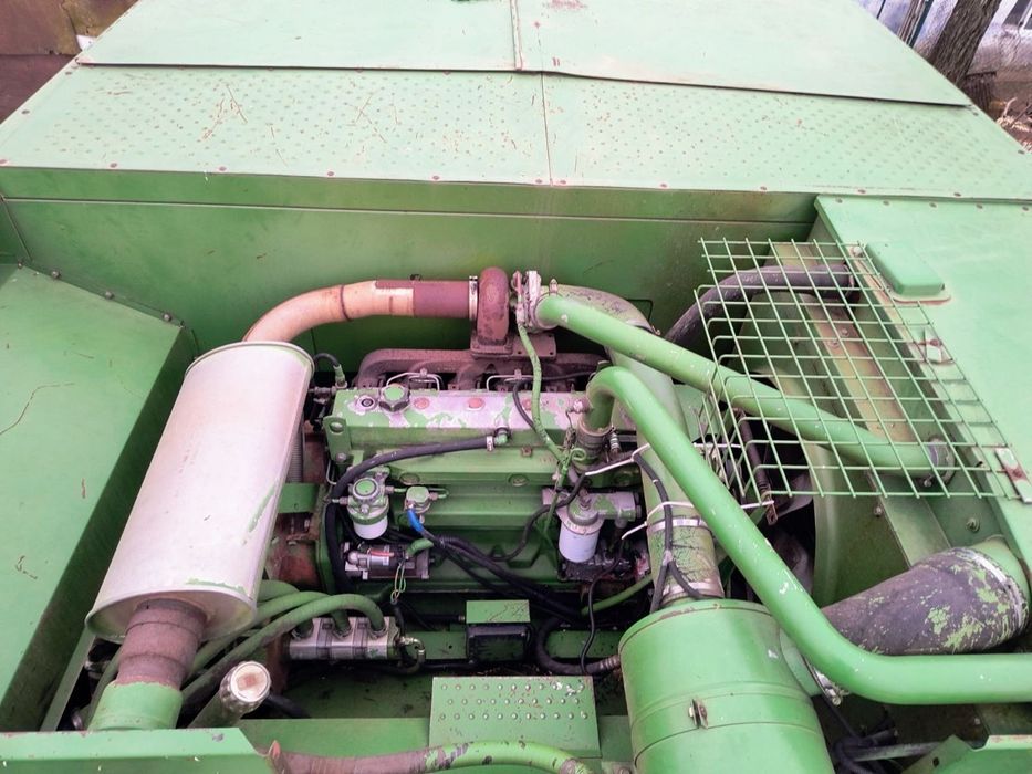 John Deere 2254.