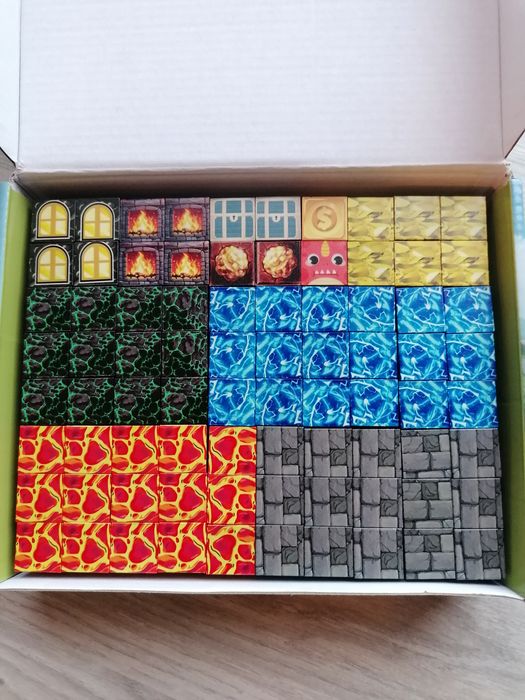160szt klocki magnetyczne typu Minecraft