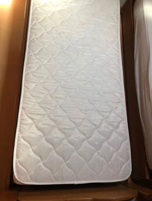 Cama de solteiro completa + colchão Novo (nunca usado)