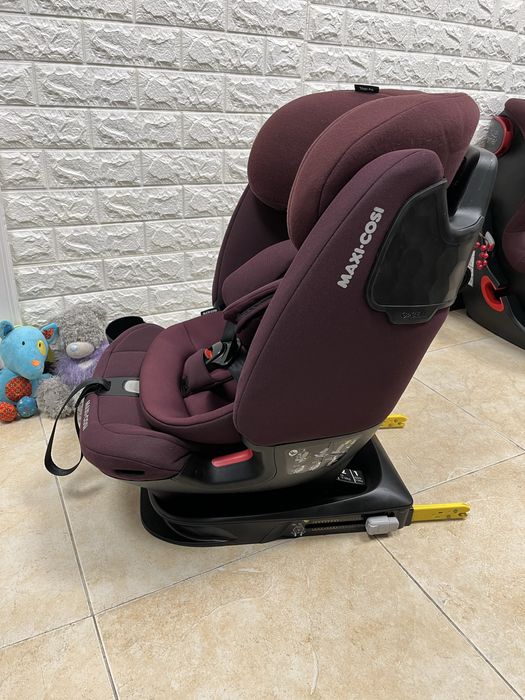 Автокрісло MAXI-COSI Titan Pro Група 1/2/3 (9-36 кг) максі косі