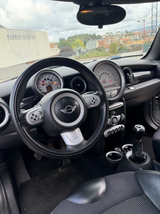Mini Cooper 1.6cc