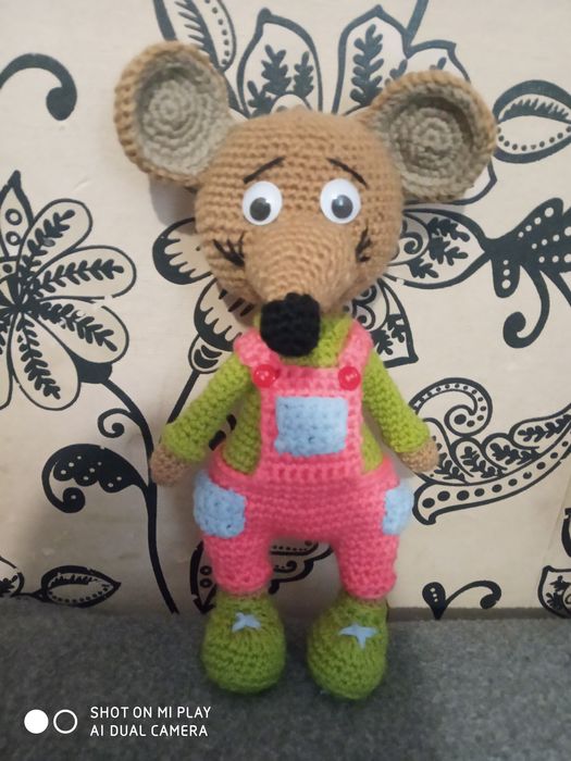 Іграшка ручної роботи