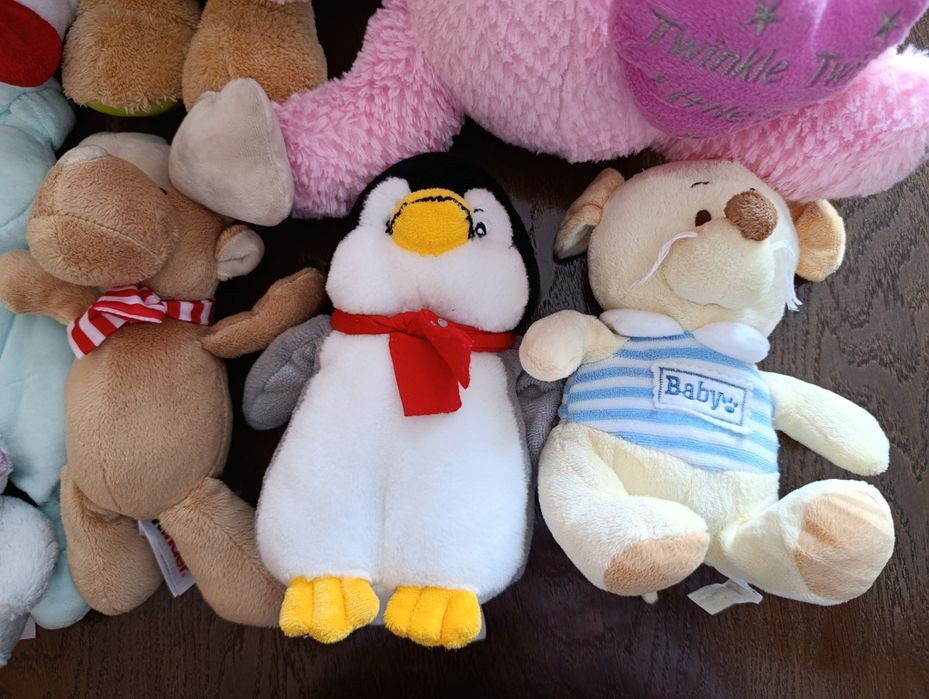 Продам лот маких игрушок