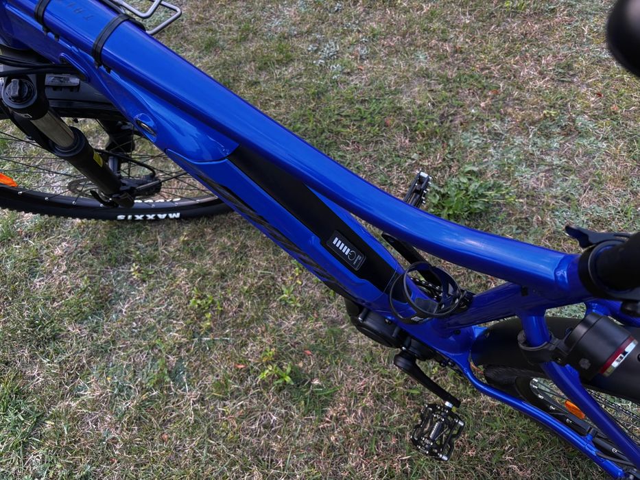 Elektryczny rower gorski MTB Giant Talon E+2 rama XL kola 29 cali