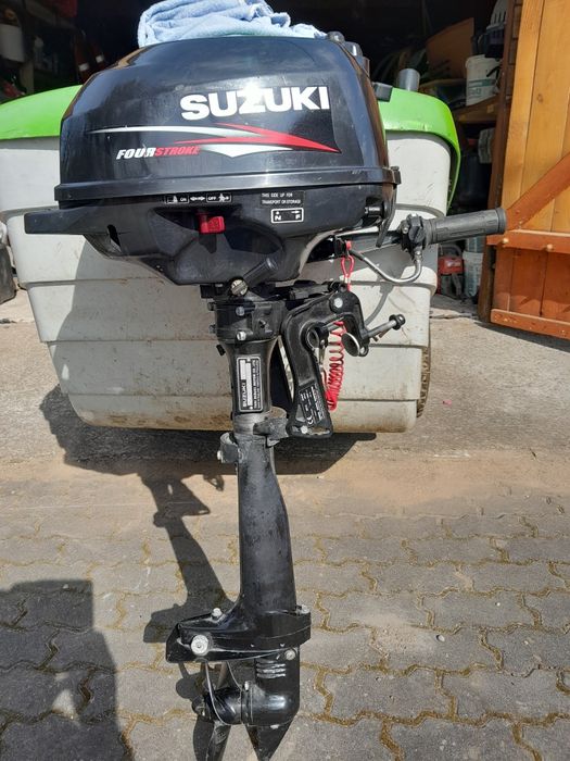 Silnik zaburtowy Suzuki 2,5 s