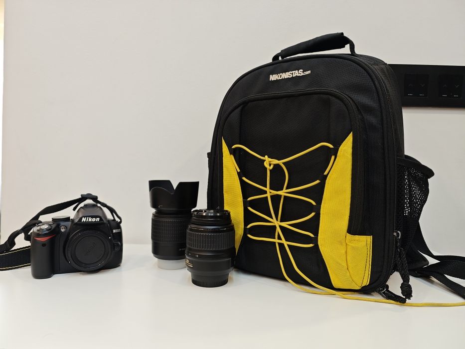 Nikon D3000 c/ acessórios