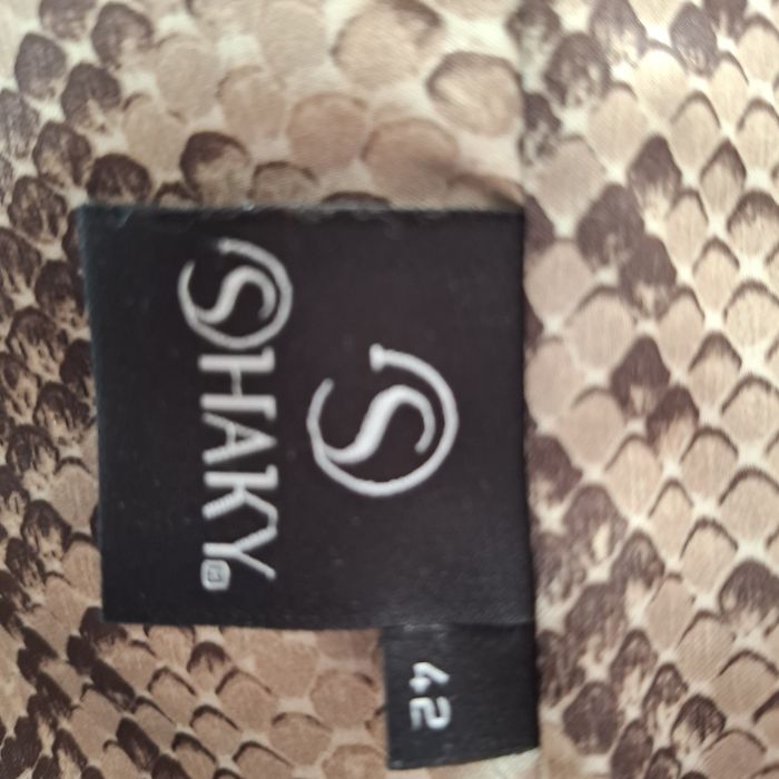 Продаю кожаную куртку