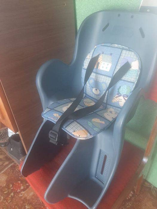 Дитяче крісло на велосипед