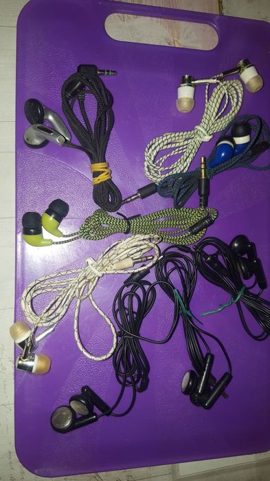 Наушники проводные