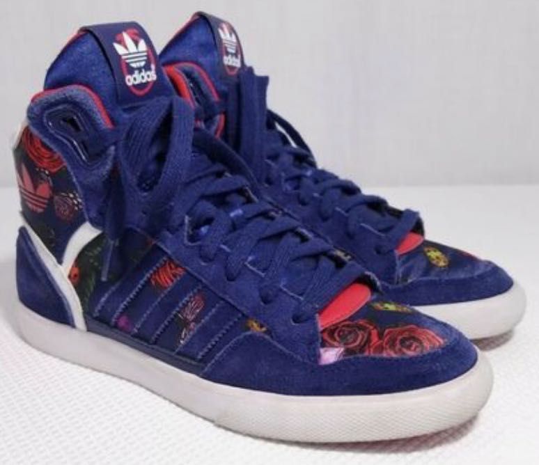 Adidas ORIGINALS EXTABALL  RITA ORA M19066, skóra zamsz, kwiaty