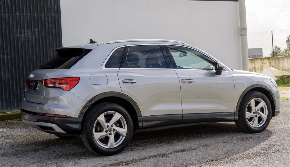 Audi Q3 35 TFSI S tronic Advanced (financiamento disponível)
