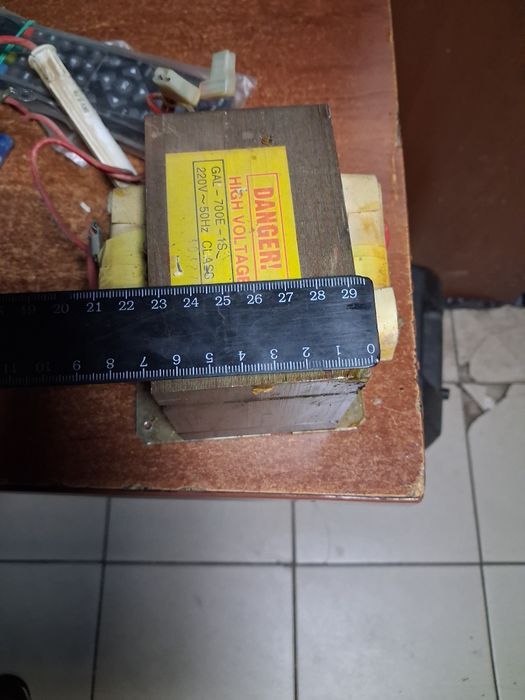 Трансформатор  для точечної сварки.трансформатор свч.мікрохвильовки