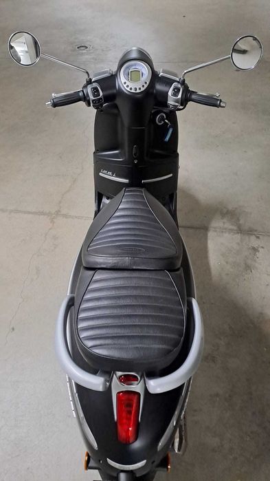 Vendo Peugeot Django 125cc de 2022