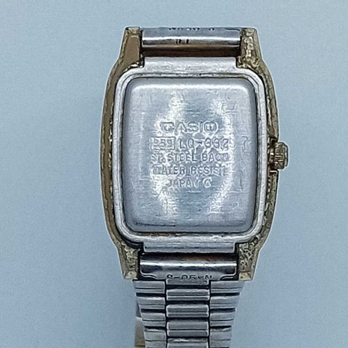 Relógio Casio LQ-332