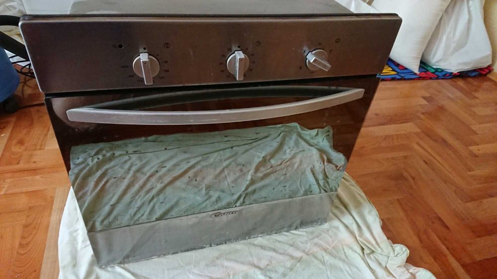 Candy електрична духова шафа духовка