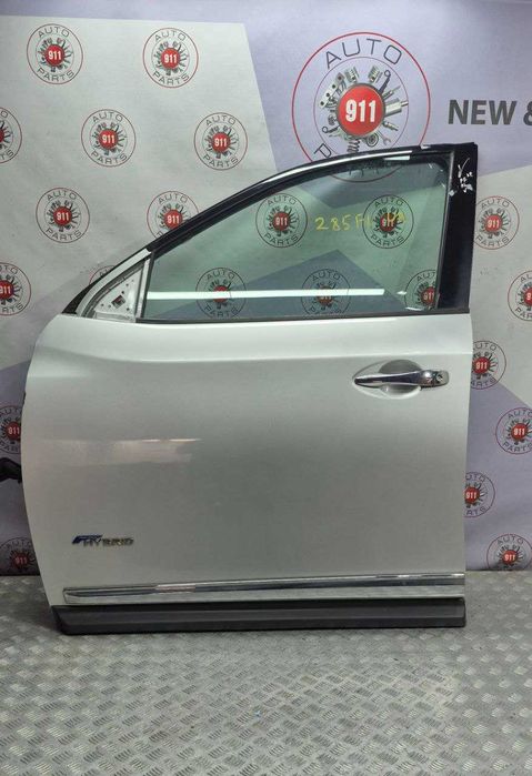 Двері передні ліві (голі) на Nissan Pathfinder 2013-2021