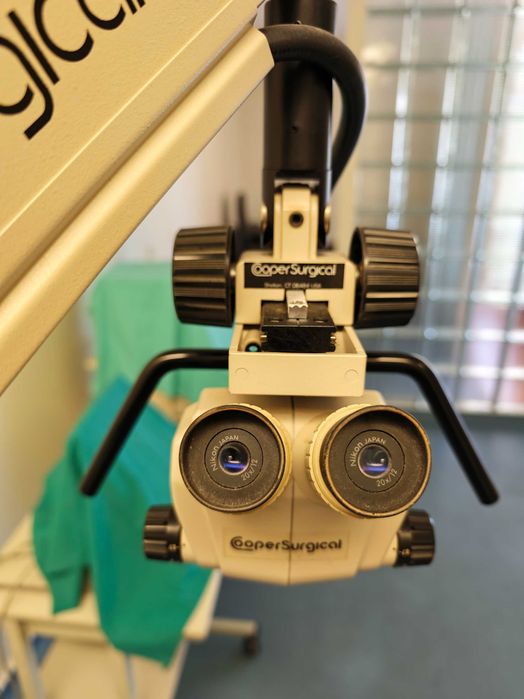 Colposcópio CooperSurgical com Lentes Nikon – Excelente Estado - V.N. Famalicão