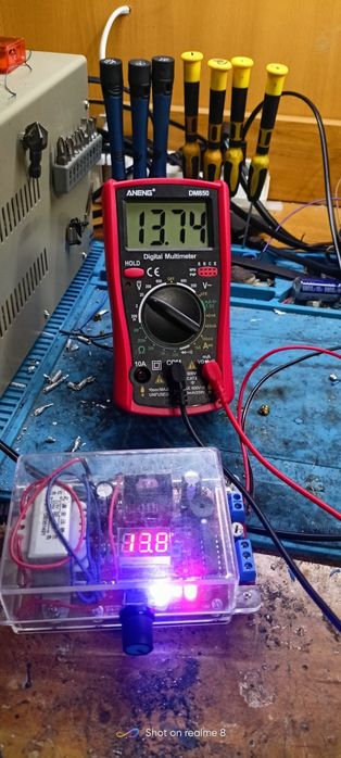zasilacz impulsowy 12 v 0,5 a funkcja wysyłania sygnałów