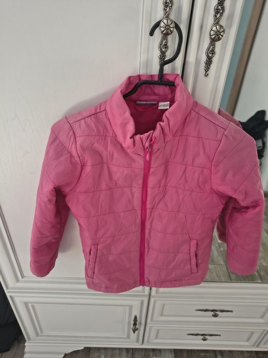 Sprzedam kurtkę wiosenna dla dziewczynki