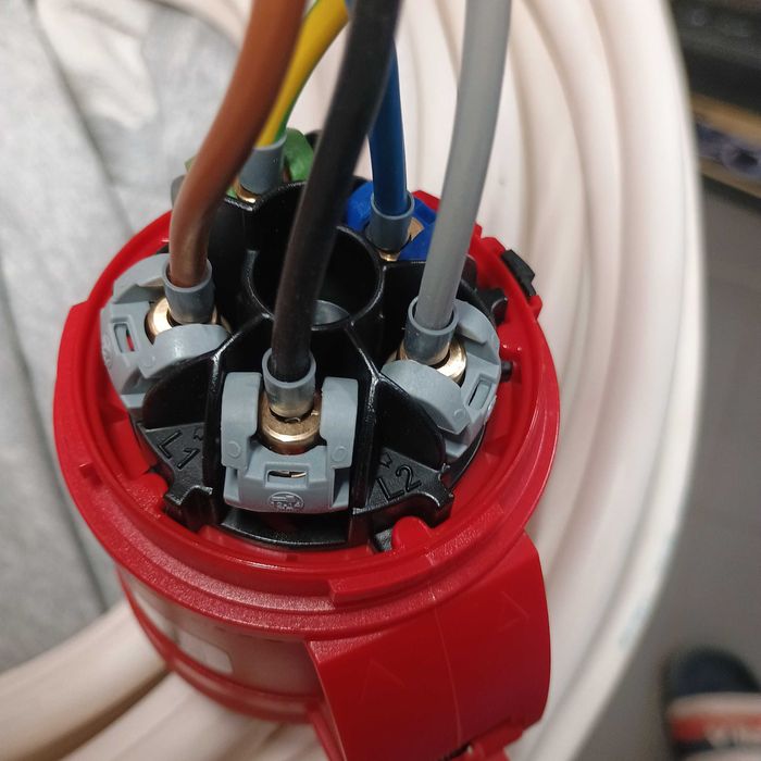 Przedłużacz siłowy