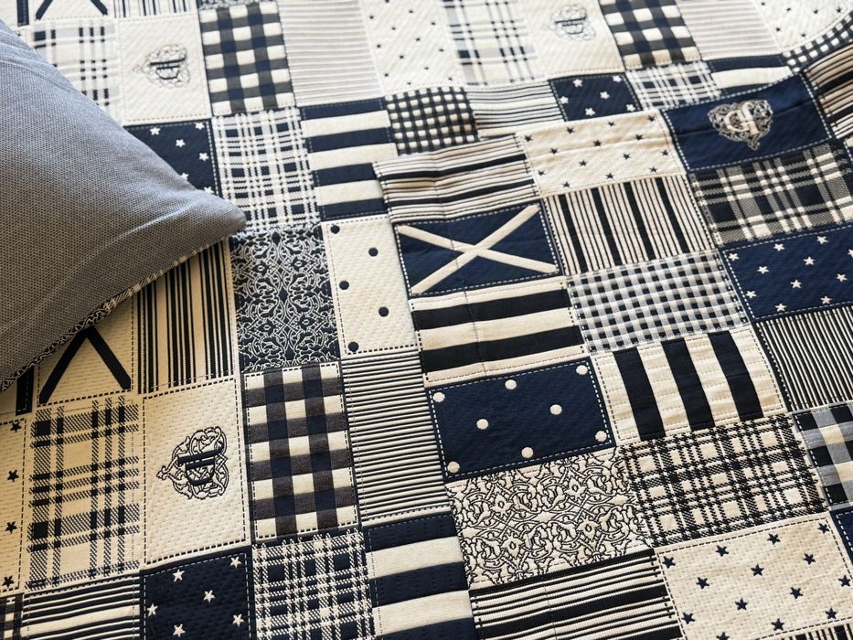 1 Coberta de casal + 2 almofadas + 2 cobertas cama de solteiro