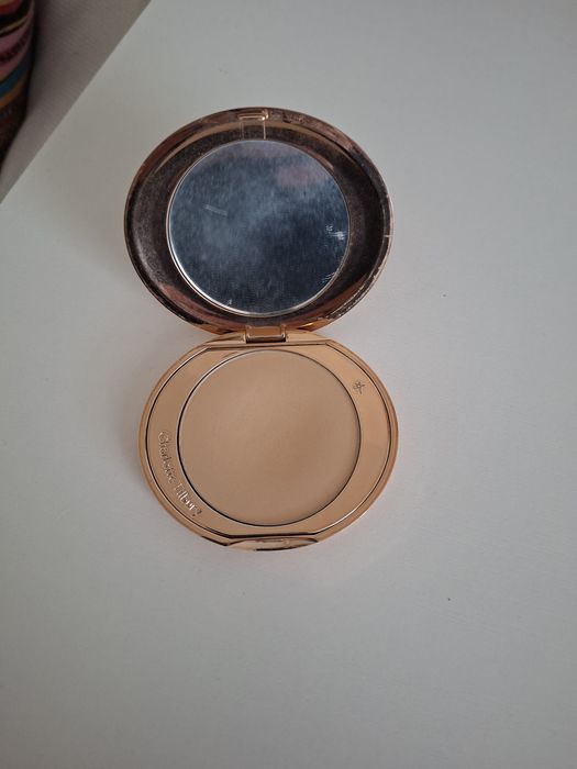 Puder Charlotte Tilbury