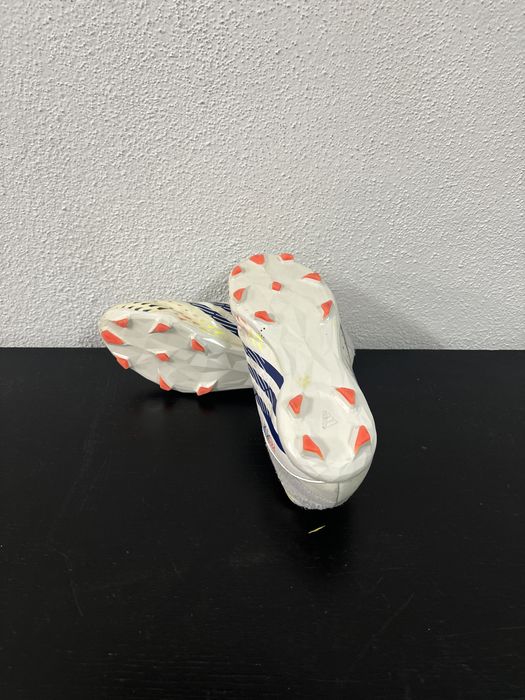 Chuteiras futebol Predator criança