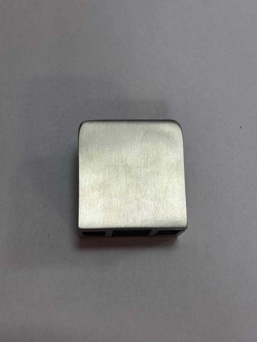 Тримач скла нж S.S.316 під скло 6-10мм з кріпленням до плоскої поверхн