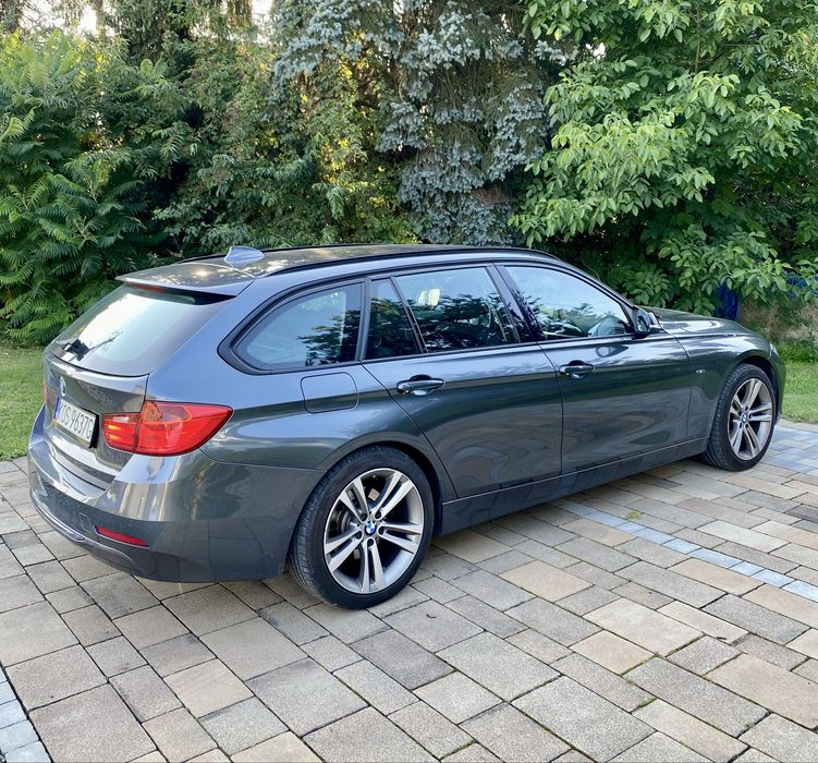 BMW F31 320d 184 KM X drive Automat SportLine