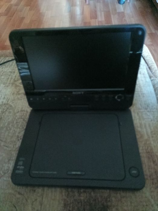 Портативний ДВД  Sony dvp fx 780
