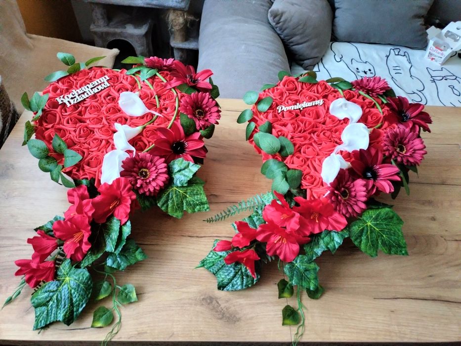 Kompozycja, Stroik serce na grób, cmentarz. Dzień babci, dzień dziadka