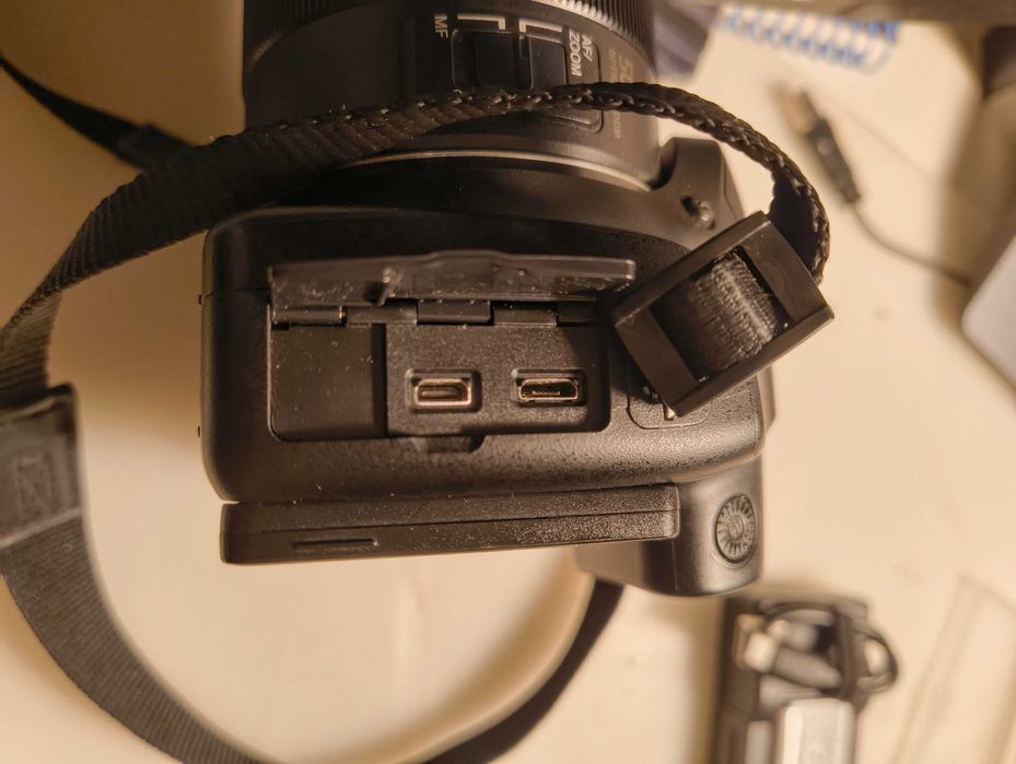 SONY Cyber-shot DSC-HX300 + obj. 24–1200mm - Ótimo estado