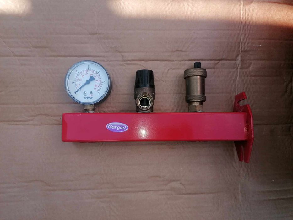 Grupa bezpieczeństwa ze zbiornikiem 25 l