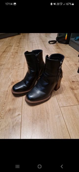 Buty ocieplane na obcasie